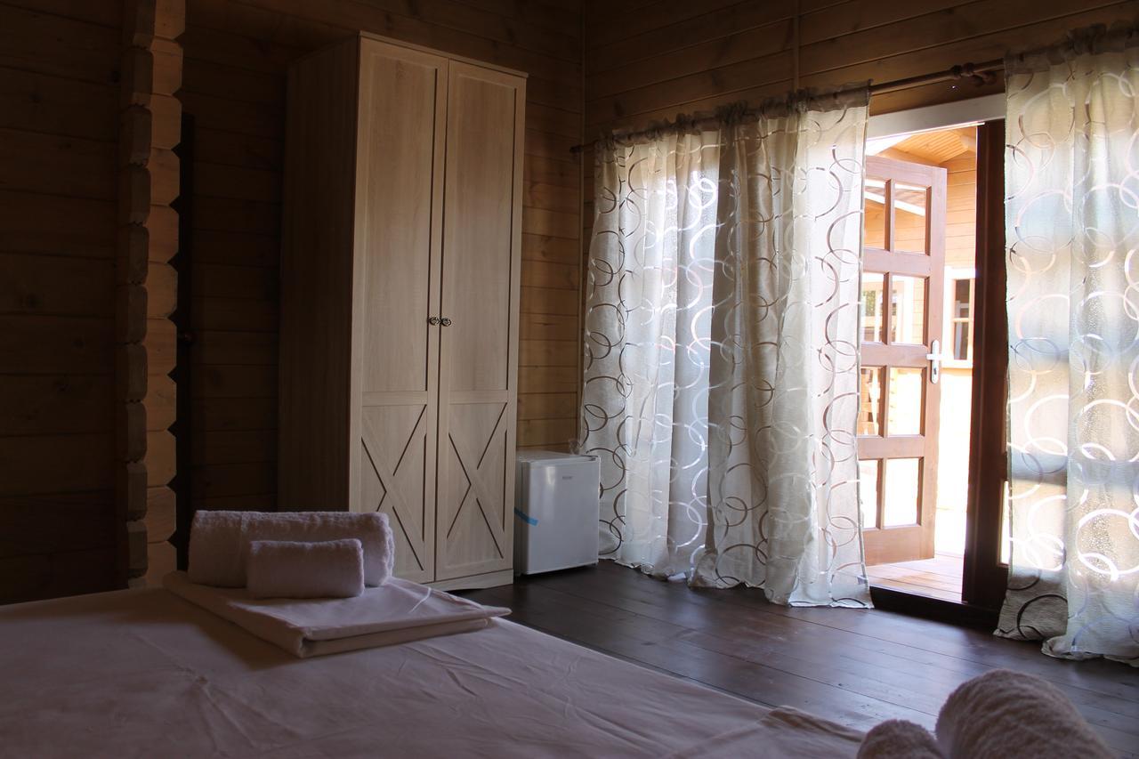 Gud House Hotel Gudauta Exterior photo